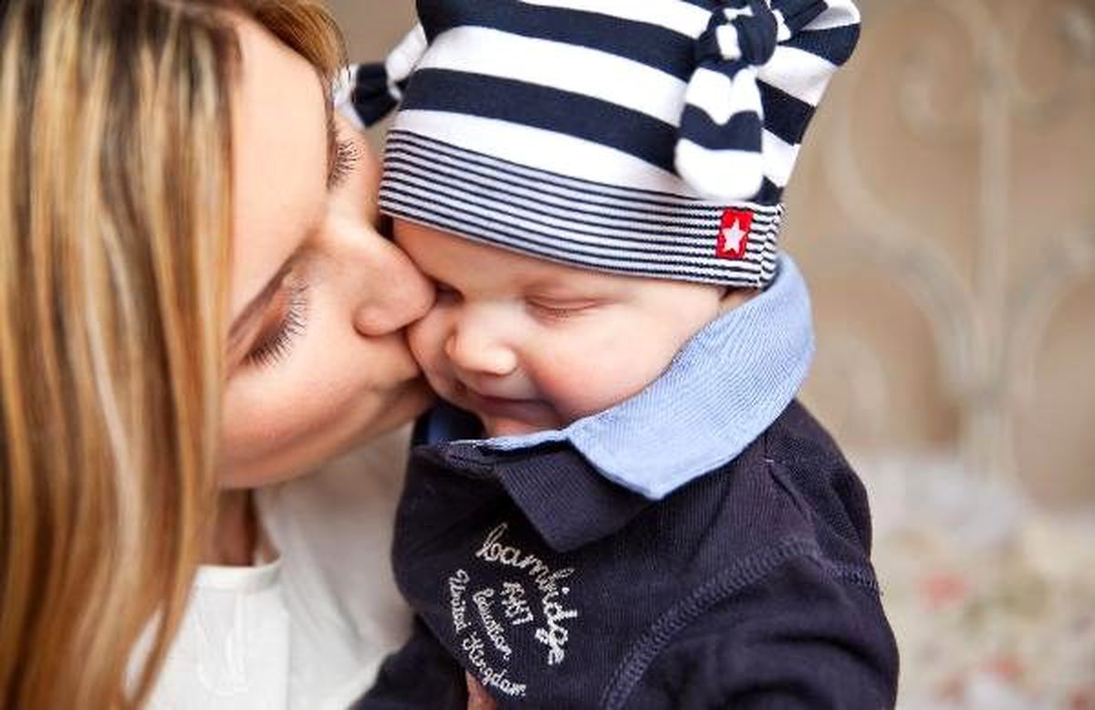"Öpme eyleminin nedeni anne sütü ile beslenme alışkanlığı olabilir"