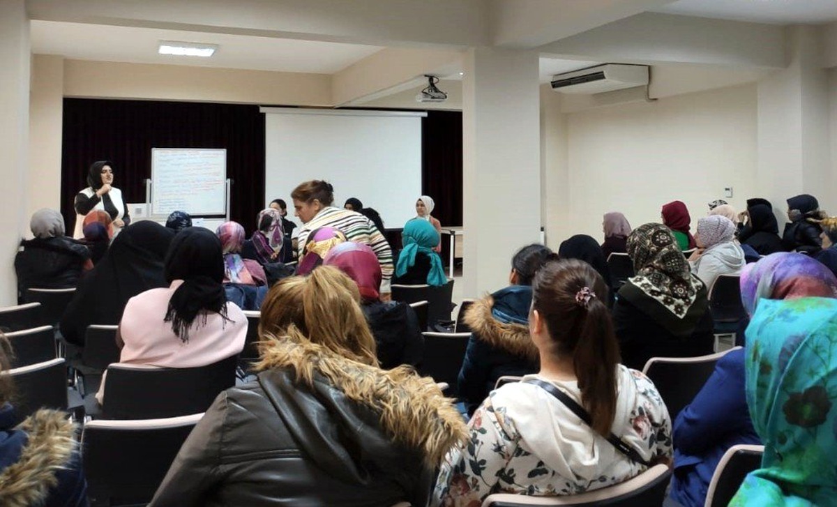 Osmangazi\'de velilere anne baba tutumları anlatıldı