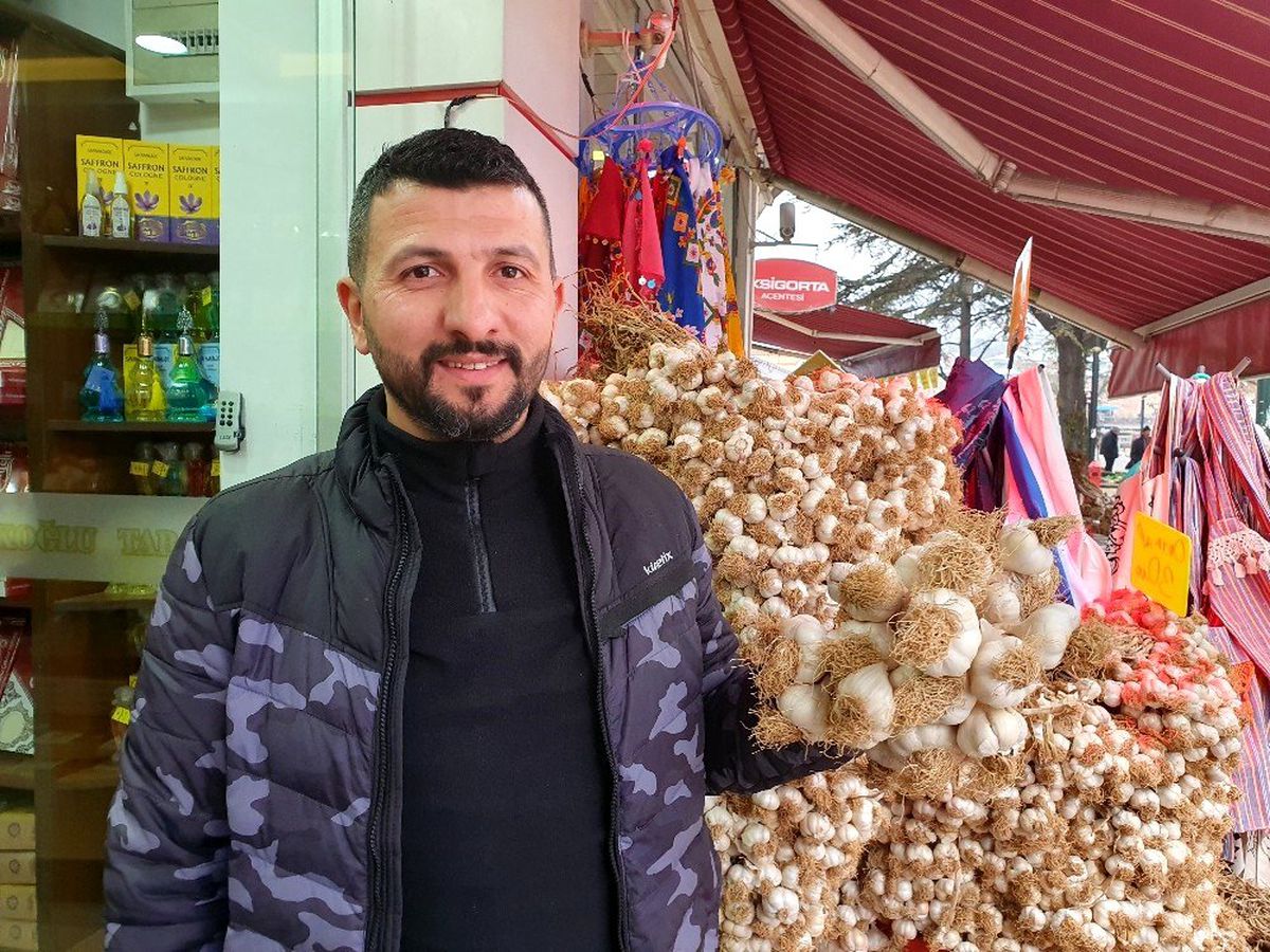 (Özel) Taşköprü sarımsağı, Kastamonu\'da 40 liradan alıcı buluyor
