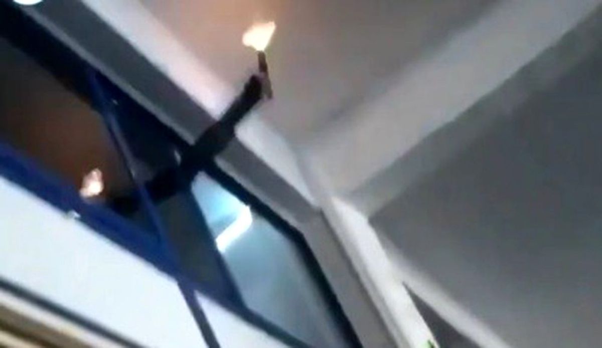"Patron silah sıkıyor" paylaşımı polisi harekete geçirdi