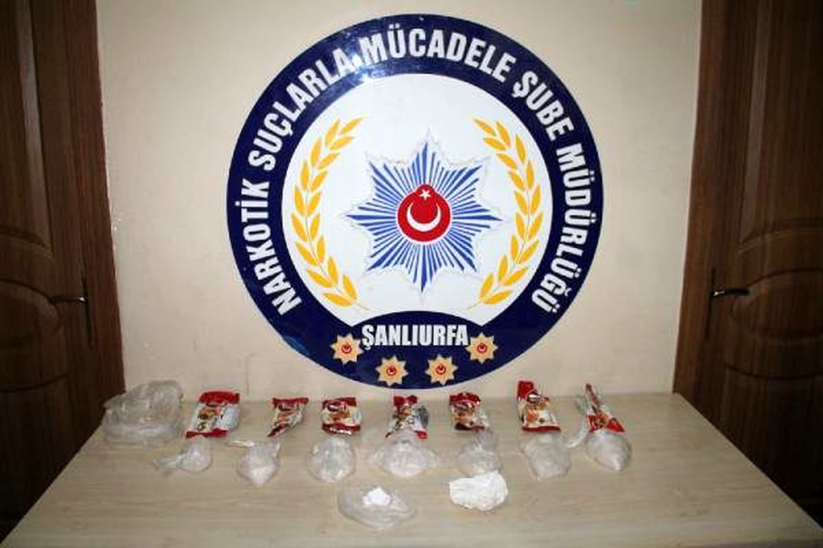 Terminalde uyuşturucu ile yakalandı