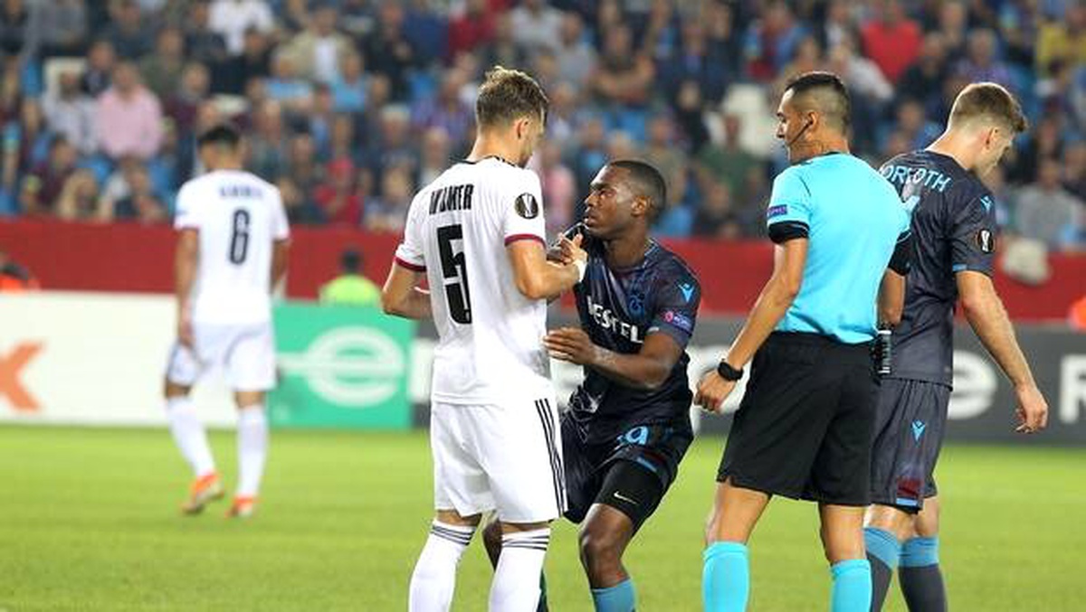 Trabzonspor\'un Basel ile yapacağı maçın biletleri satışa çıktı