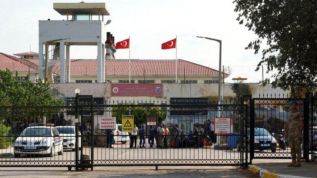 Türkiye\'de 100 bin kişi başına düşen tutuklu sayısı 323\'e yükseldi