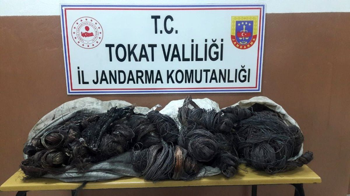 Ahırından 200 kilo satılmaya hazır tel çıktı
