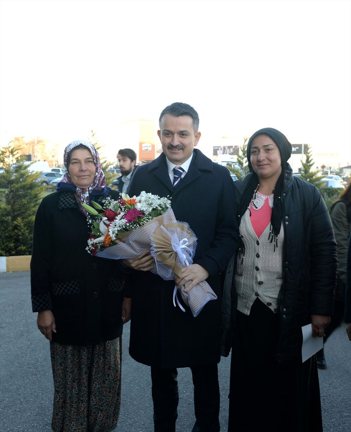 Bakan Pakdemirli: "Tarımsal ovalarımıza tek bir çivi dahi çaktırmayacağız"