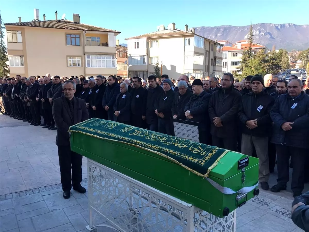 BAKZİFED Yönetim Kurulu Başkanı Bahri Küpeli son yolculuğuna uğurlandı