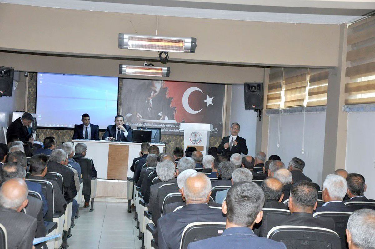Besni\'de muhtarlar toplantısı yapıldı