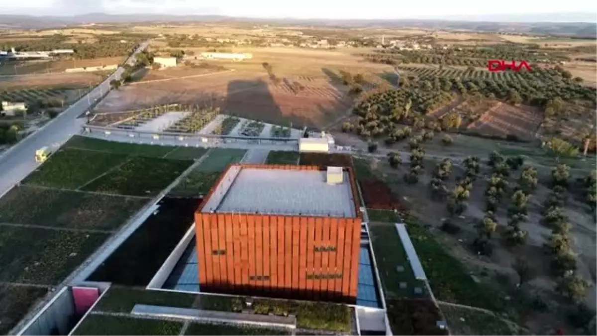 Çanakkale babalar, çocuklarıyla aynı fakültede eğitim görüyor