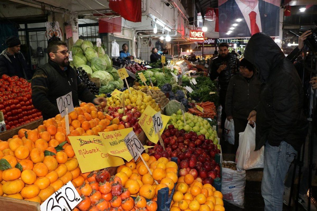 Malatyalı esnaftan \'Efsane Cuma\' kampanyası