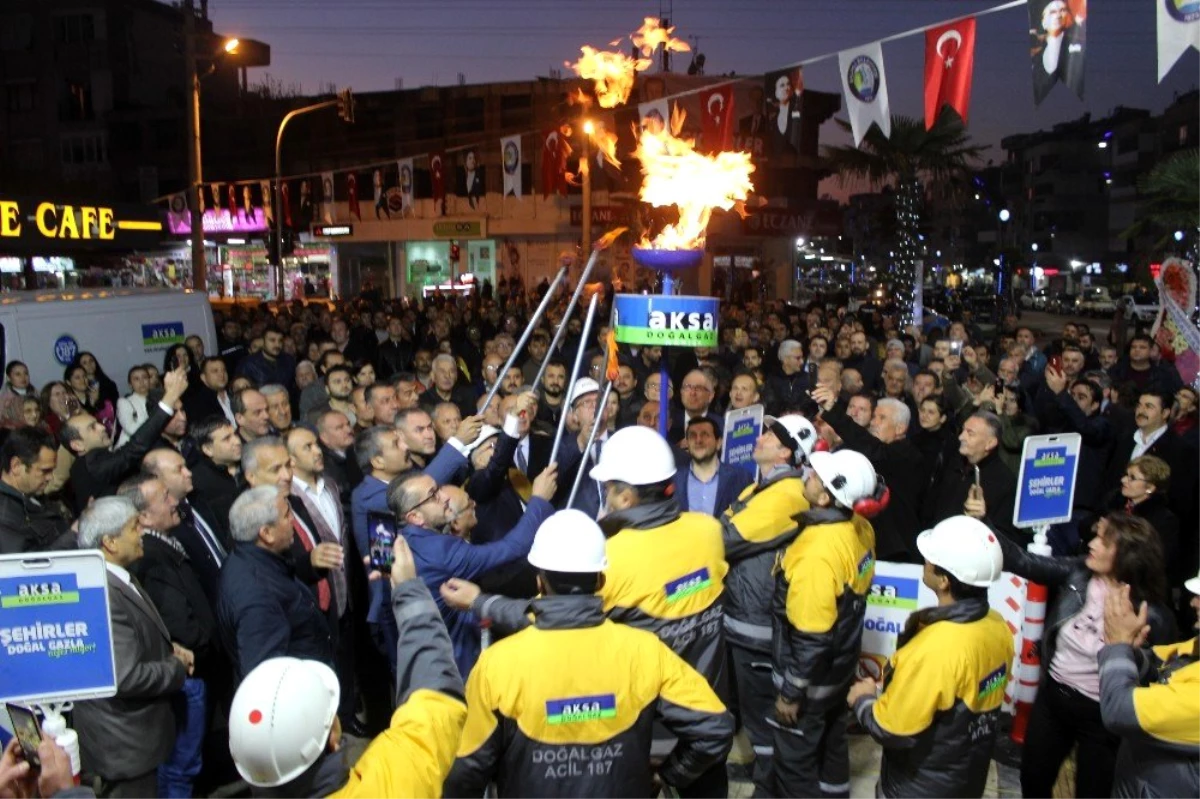 Manisa\'da ilk doğal gaz şehit ailesinin evine bağlandı