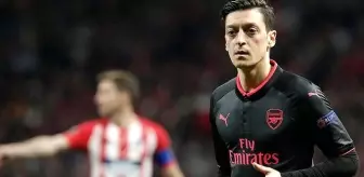 Mesut Özil maç sonunda Ljungberg'e Türkçe küfür etti!