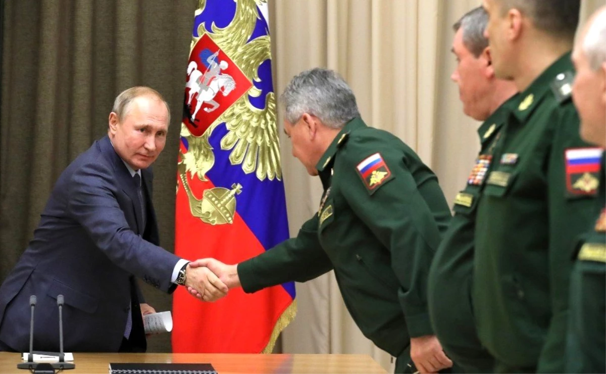 Putin: "Rusya sadece füze atmakla ilgilenmiyor"
