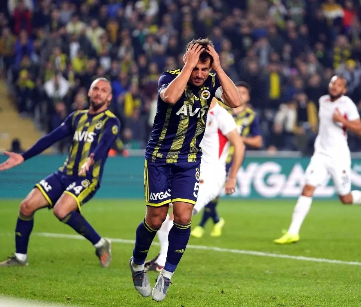 Süper Lig: Fenerbahçe: 5 - Gençlerbirliği: 2 (Maç sonucu)