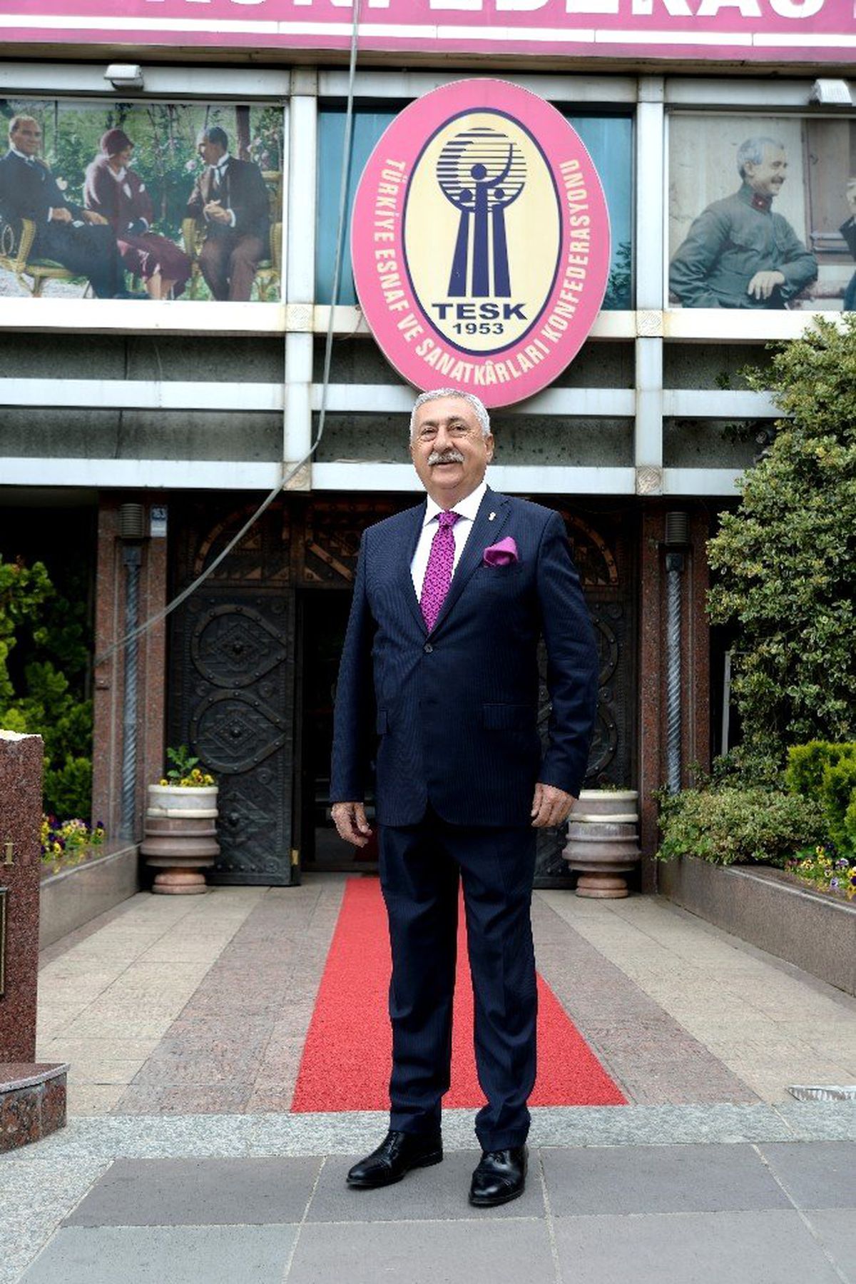 TESK Başkanı Palandöken: "Yeni yıl indirim kampanyalarına dikkat"