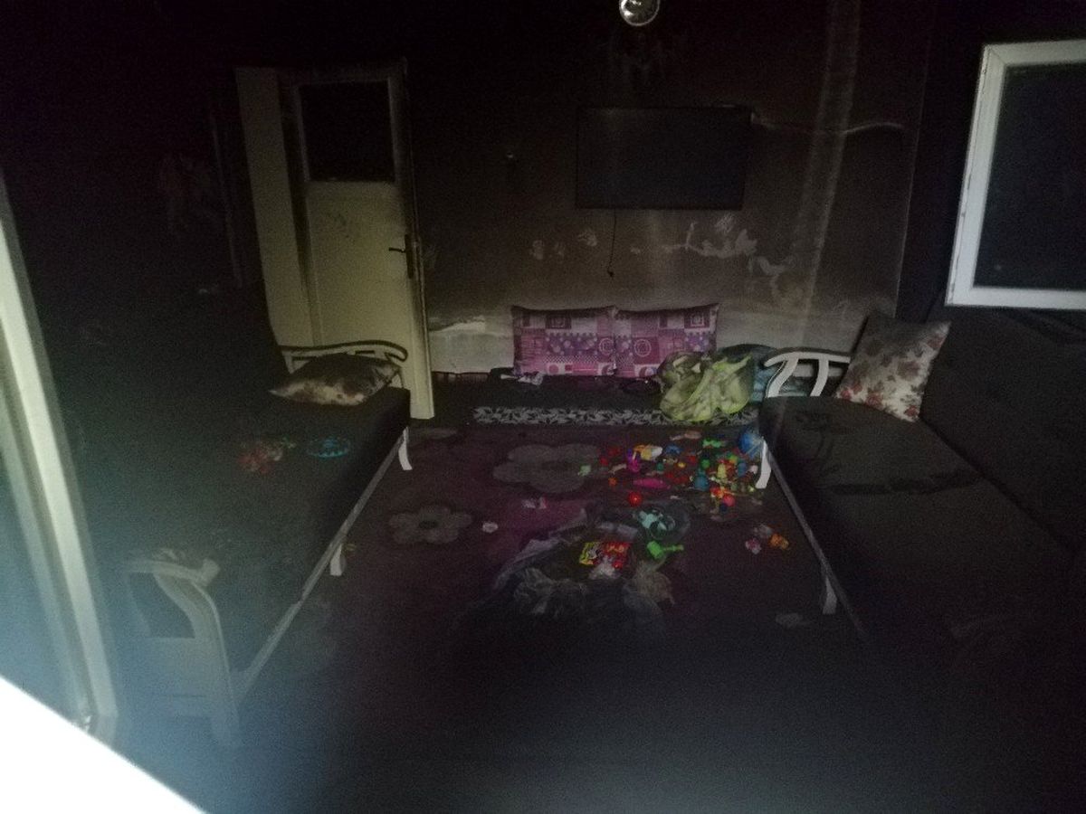 Yangından geriye oyuncakları kaldı