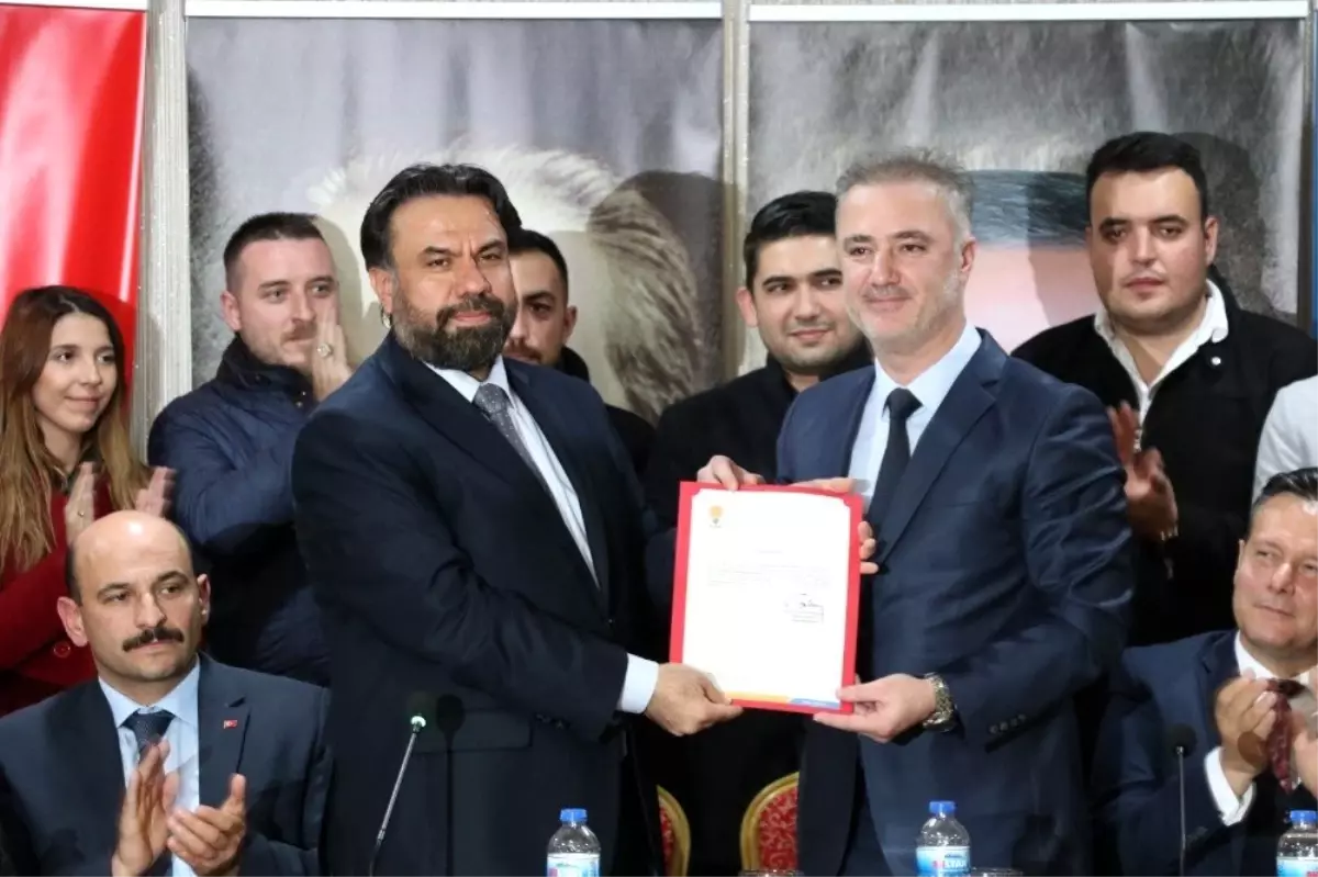 AK Parti Balıkesir İl Başkanı Ekrem Başaran oldu