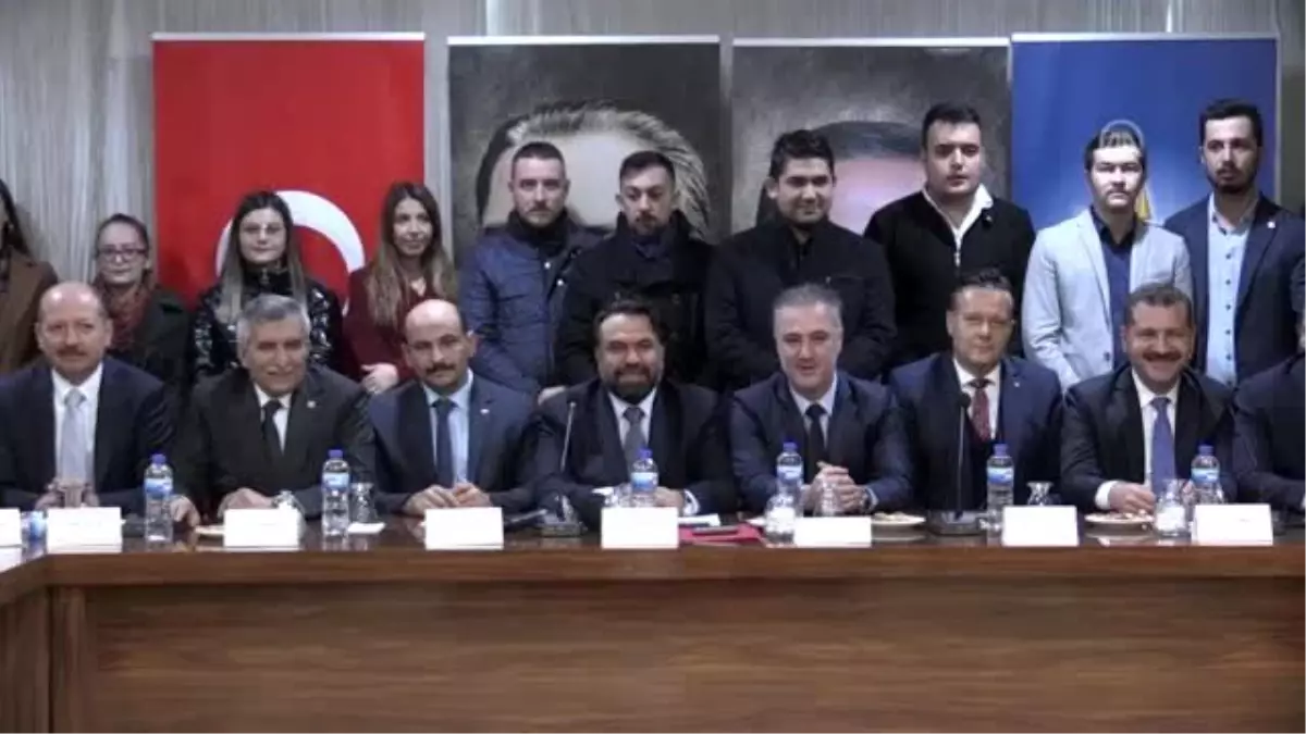 AK Parti Balıkesir İl Başkanlığına atanan Ekrem Başaran görevine başladı