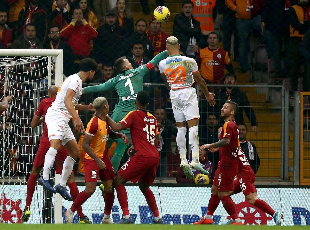 Alanyaspor\'un belalısı Galatasaray!