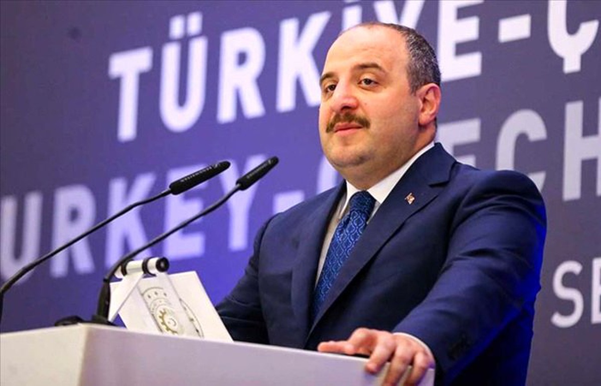 Bakan Varank: Anlaşma KOBİ\'lerin güçüne güç katacak
