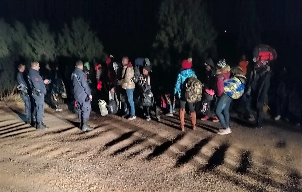 Balıkesir\'de 32 düzensiz göçmen yakalandı