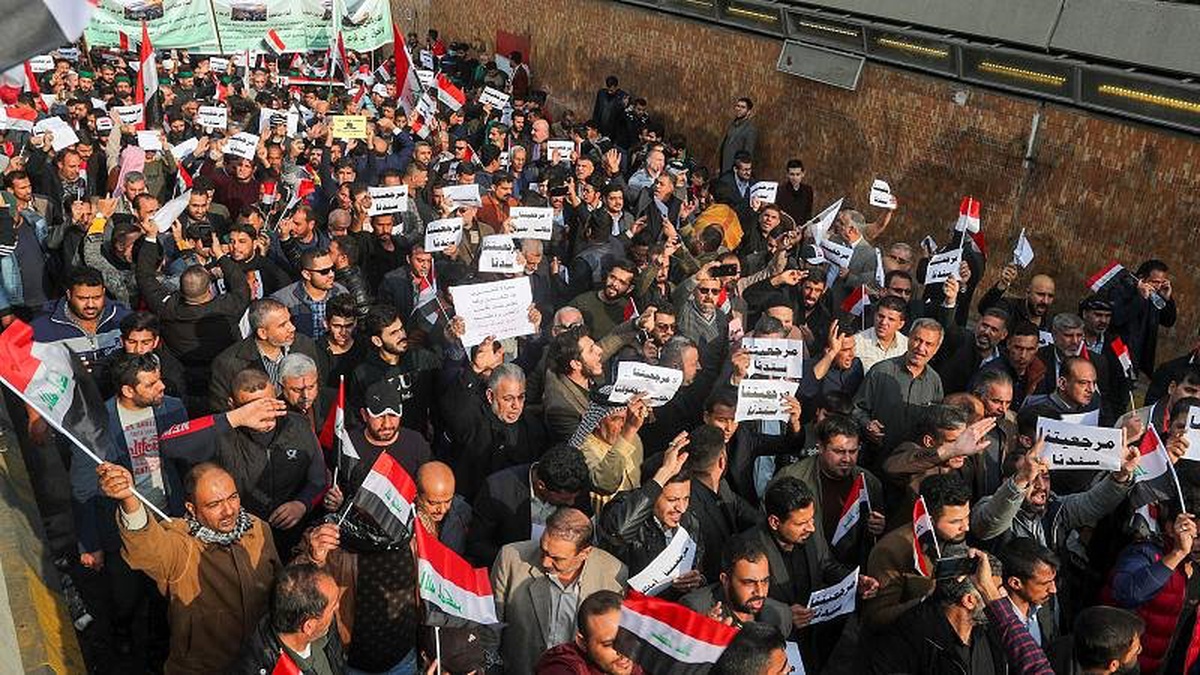 Irak\'ta göstericilere ateş açıldı: 6 ölü 20\'den fazla yaralı