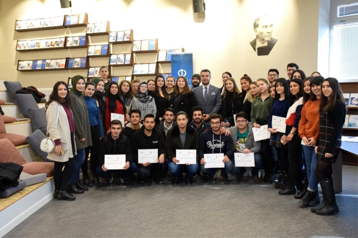 İŞKUR\'dan Anadolu Üniversitesi öğrenci kulüplerine katılım belgesi