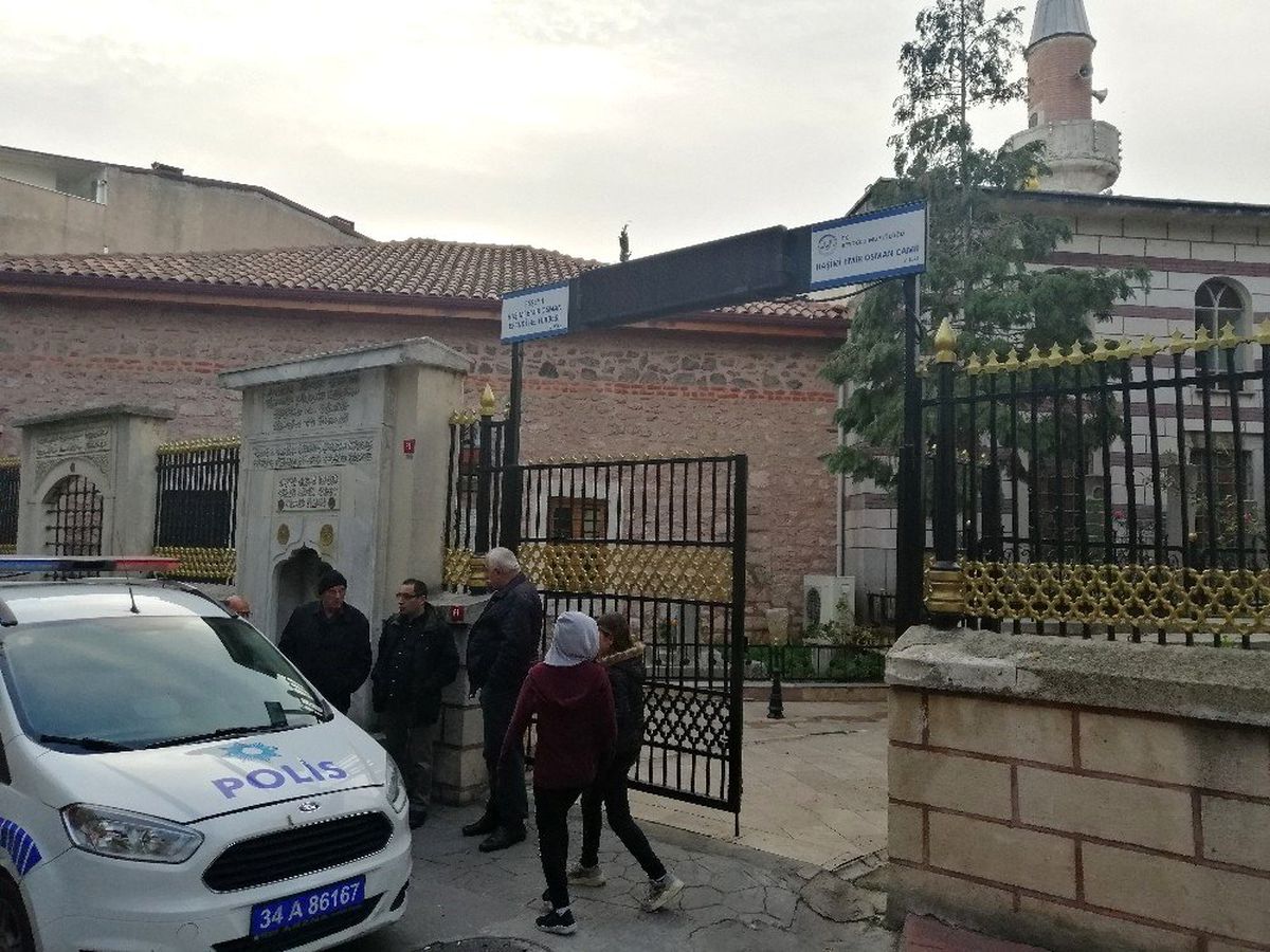 Tuvalette intihar girişimi
