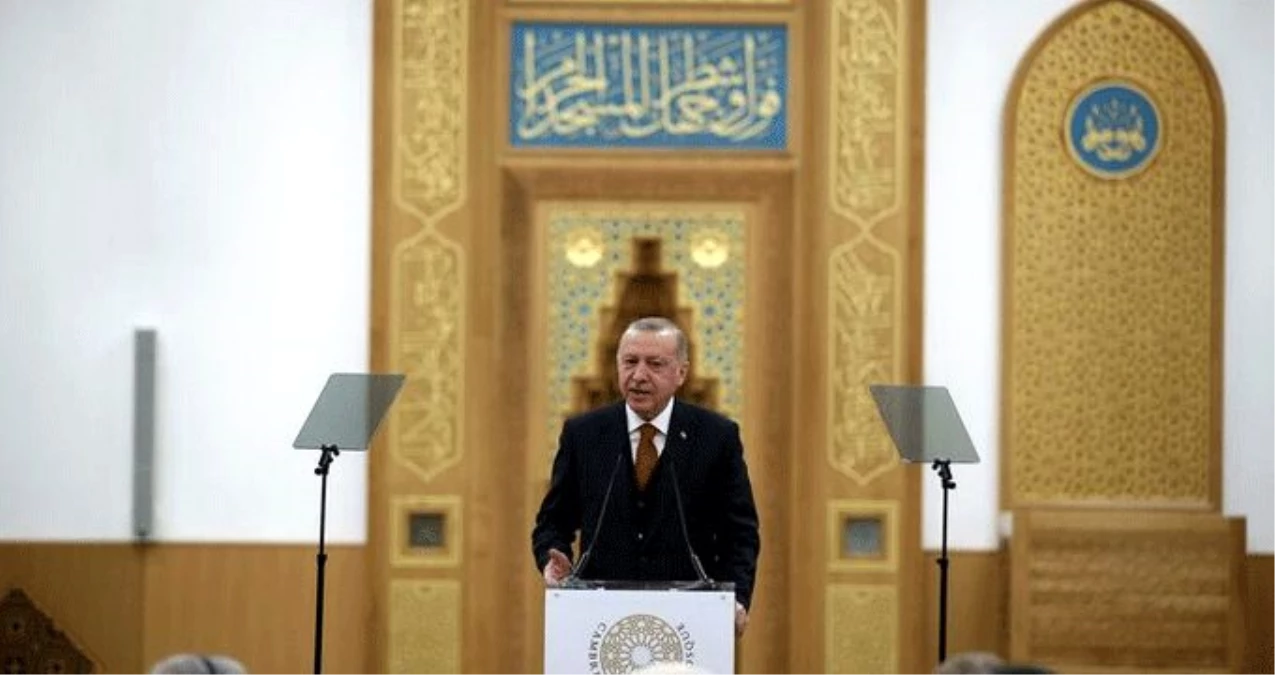 Yusuf İslam\'ın medya danışmanı, Cumhurbaşkanı Erdoğan\'ın açılışını yaptığı camide Müslüman oldu