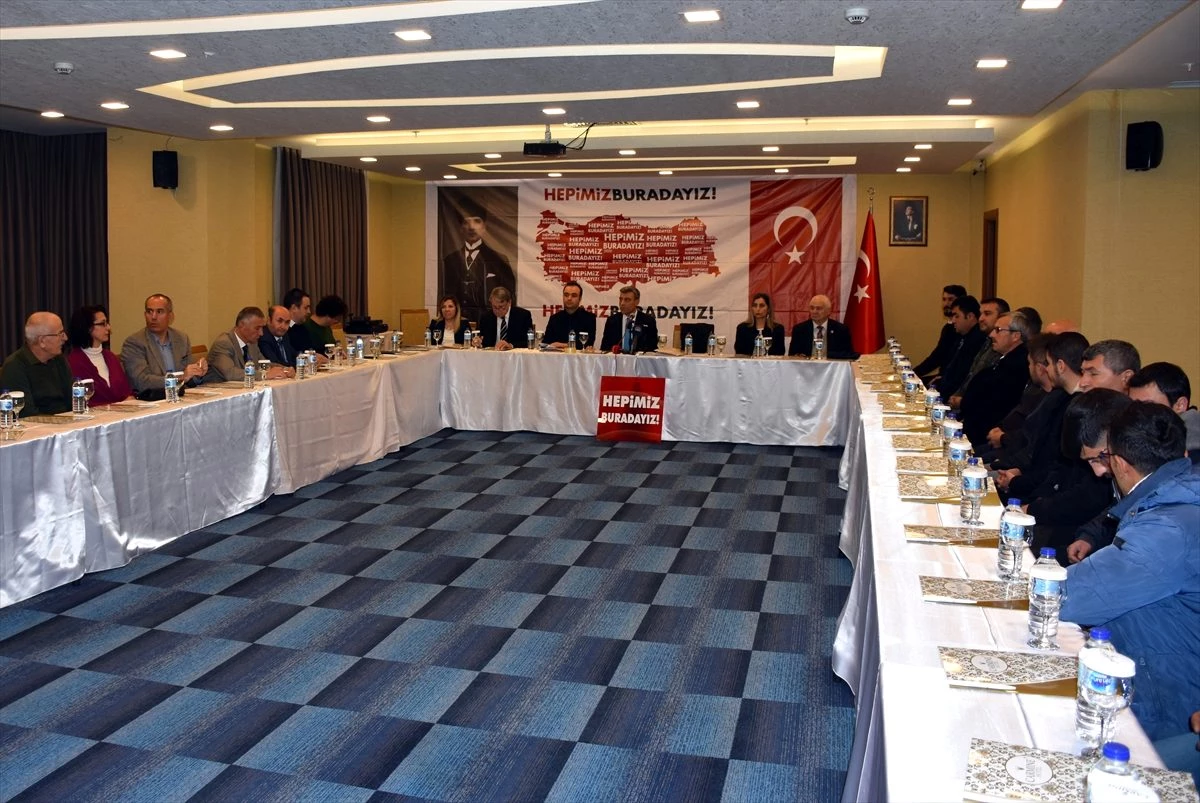 Bağımsız Ardahan Milletvekili Yılmaz, Kırıkkale\'de yeni oluşumunu anlattı