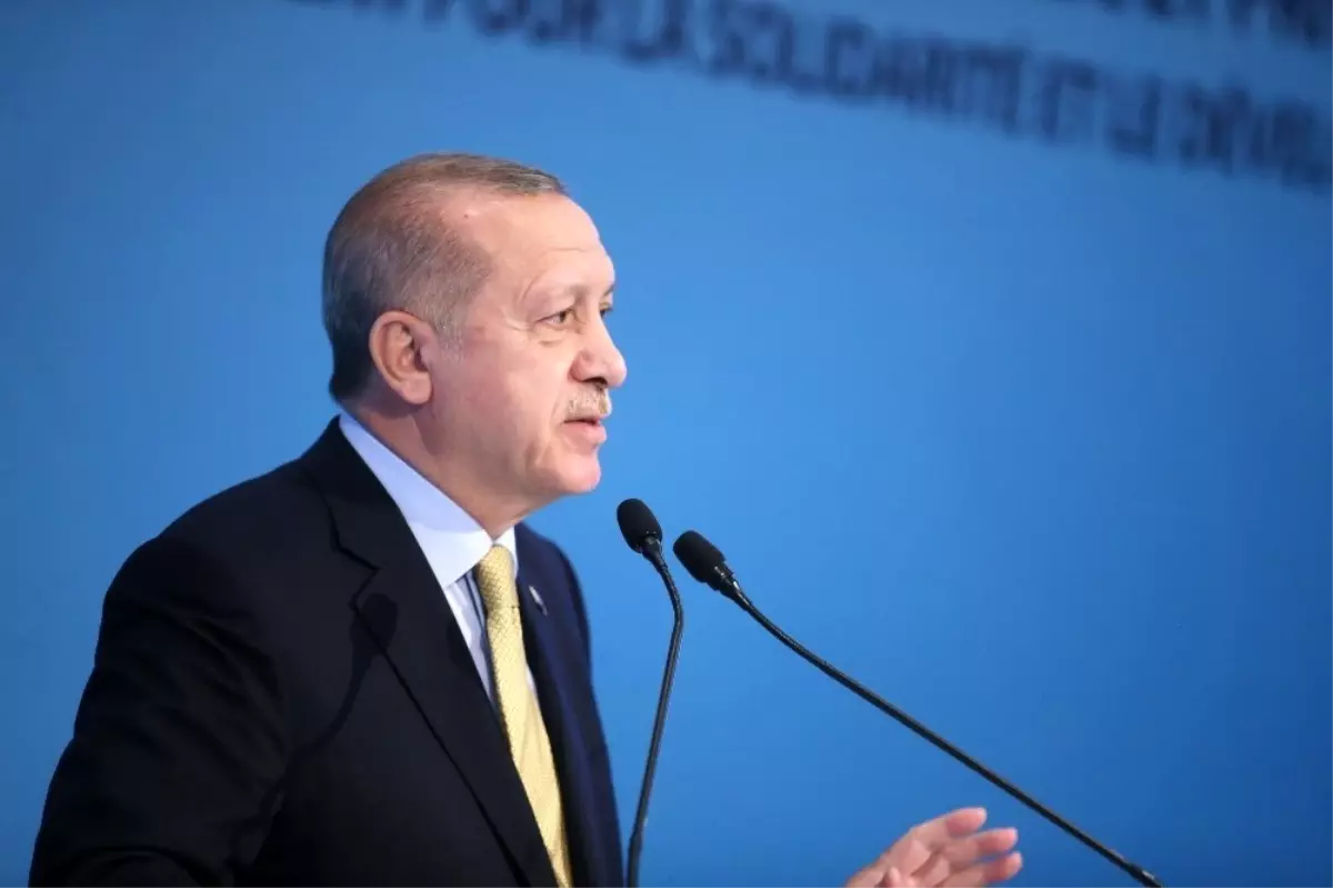 Cumhurbaşkanı Recep Tayyip Erdoğan: "Arnavutluk\'taki deprem sonrası sivil toplum kuruluşlarımız...