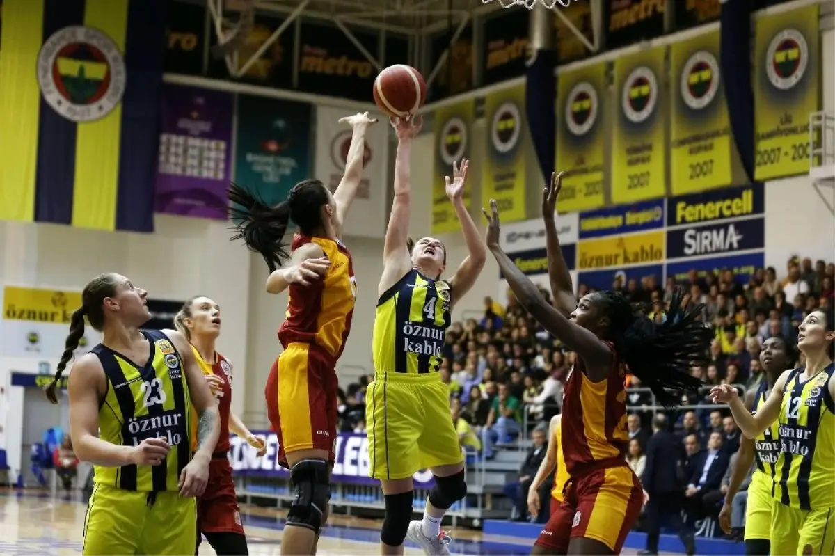 Kadınlar Basketbol Süper Ligi: Fenerbahçe: 69 - Galatasaray: 66