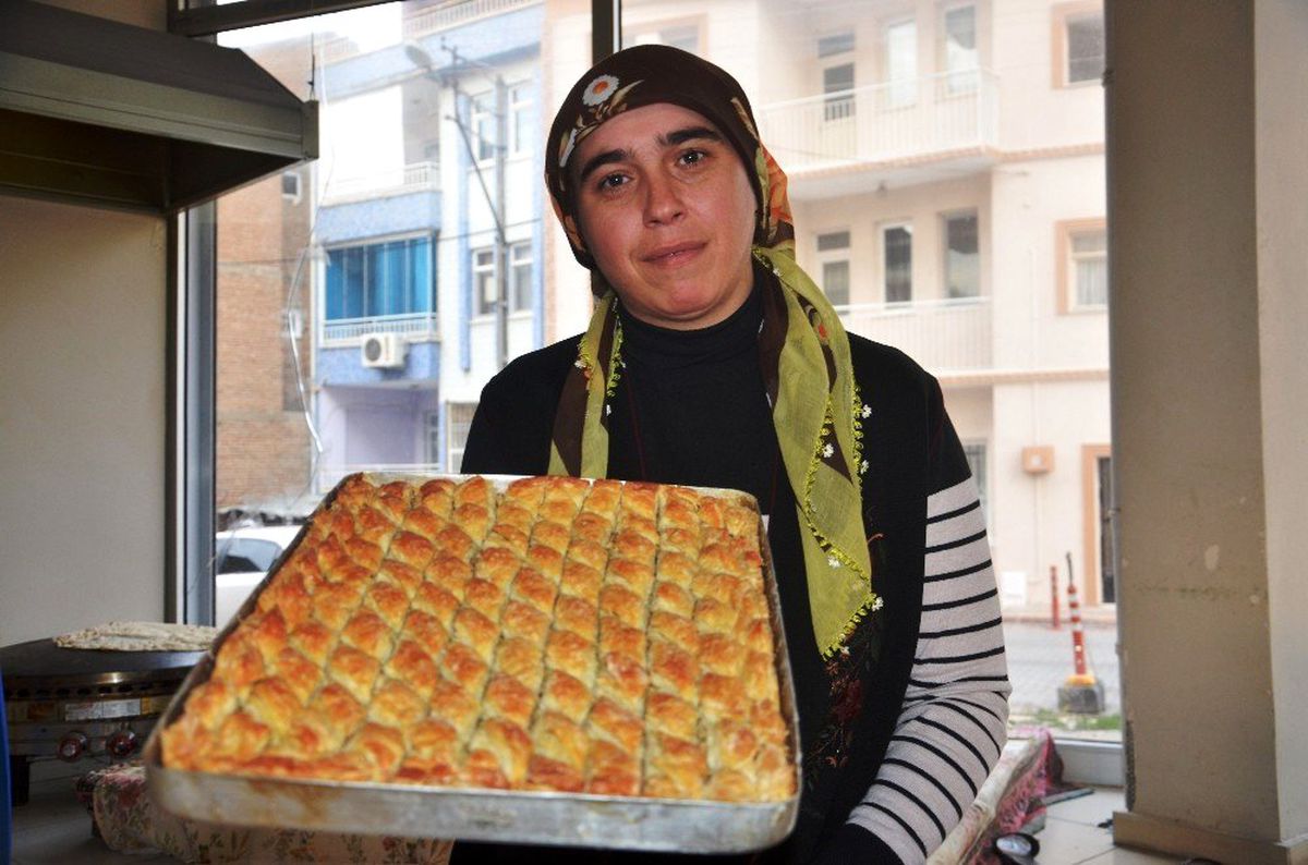 Malatya\'nın kayısılı baklavası Antep\'e rakip