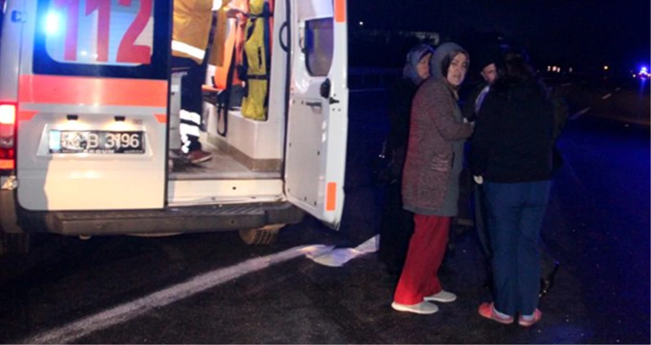Düzce\'de yolcu otobüsü ile kargo tırı çarpıştı: 2 ölü, 23 yaralı