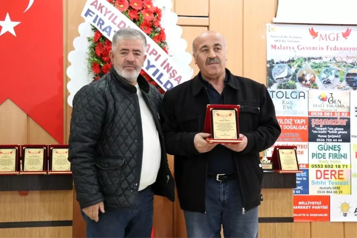 Taklacı oyun kuşu yarışmasını kazananlara ödülleri verildi