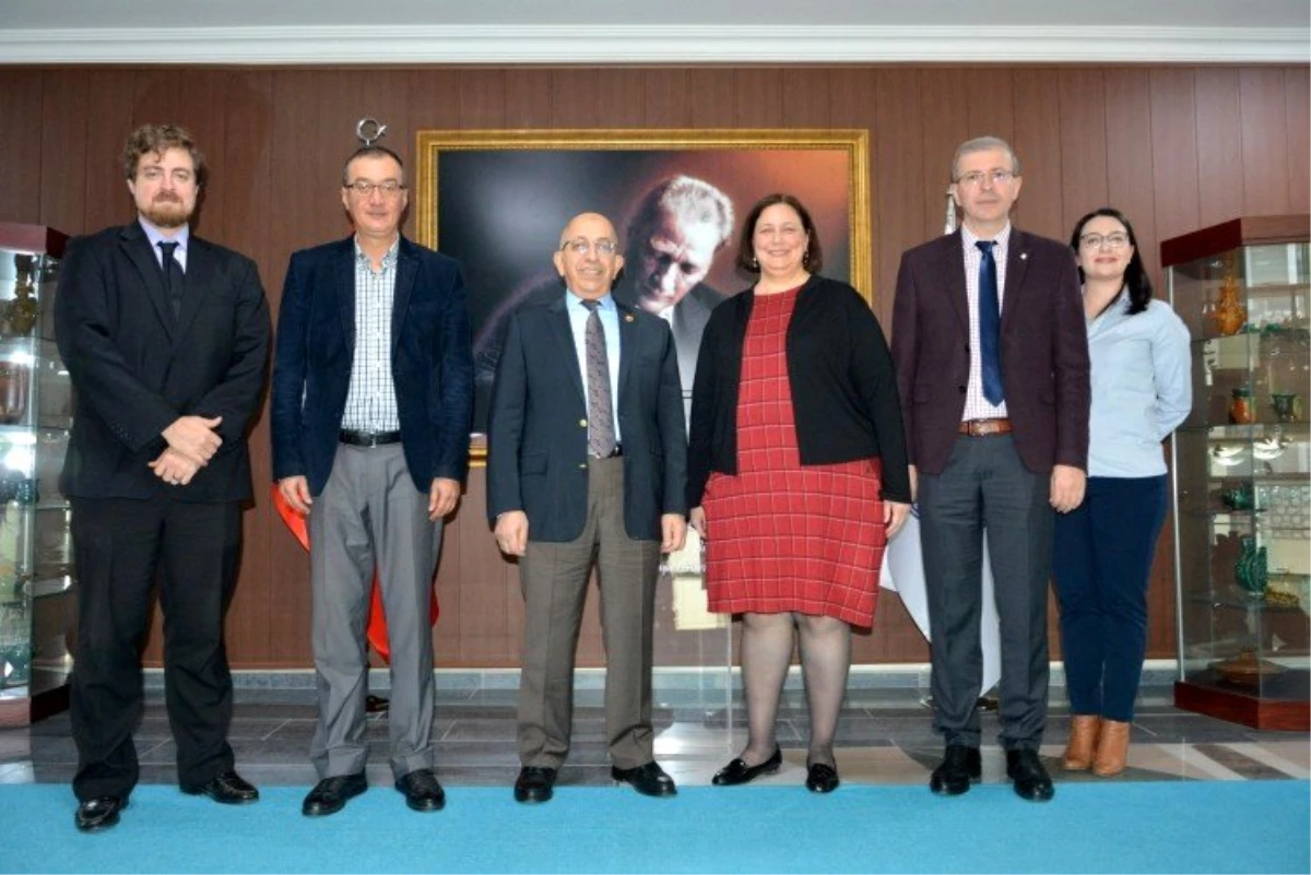 ABD İstanbul Başkansolosu\'ndan Rektör Prof. Dr. Sedat Murat\'a ziyaret