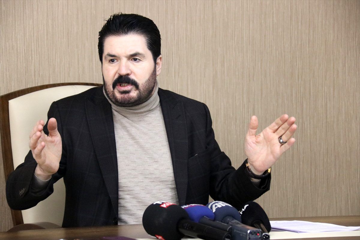 Ağrı Belediye Başkanı Savcı Sayan: "Mafyacılık yapanlar varsa bu işlerden vazgeçsin"