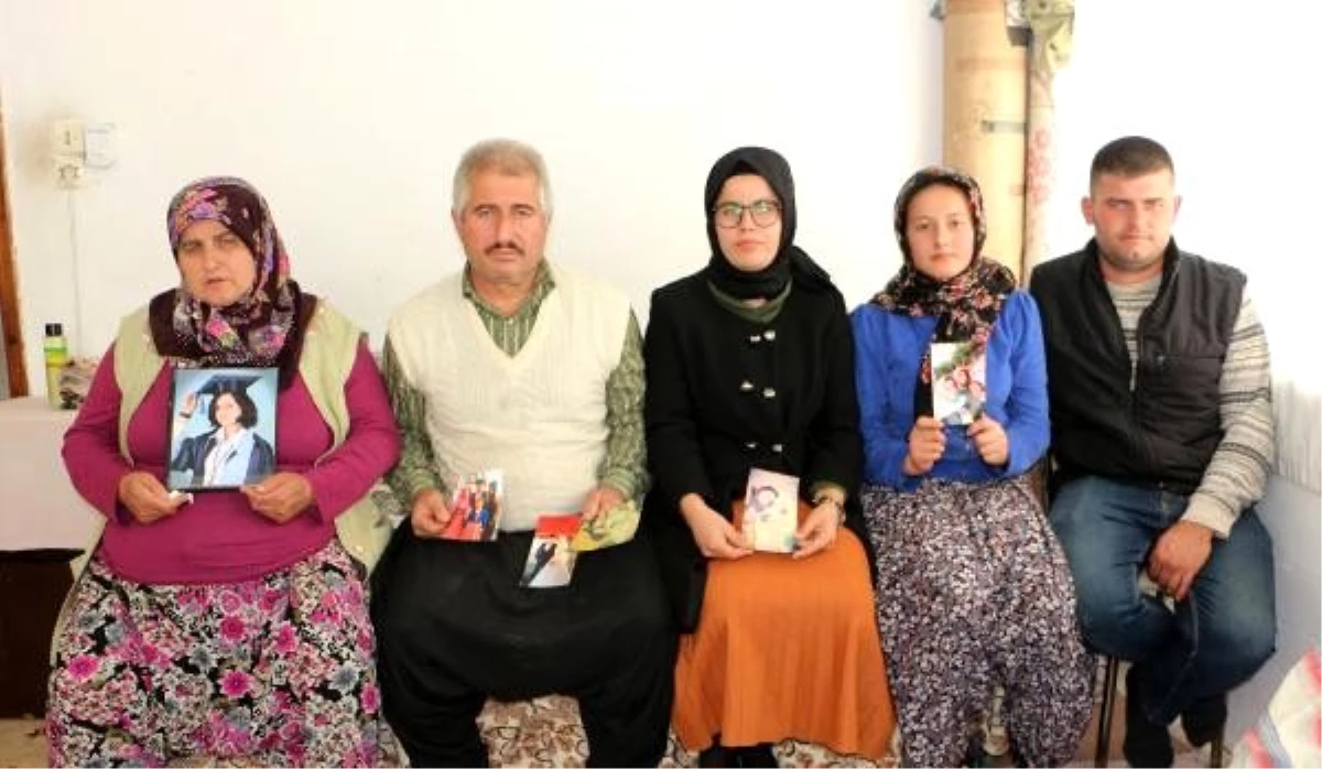 Ayşenur\'un ailesi, tahliye kararının ardından perdelerini açamıyor