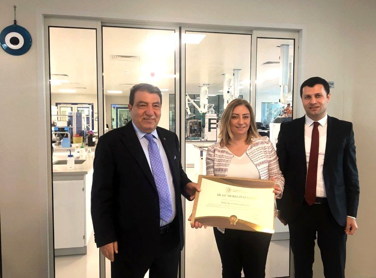 Berko İlaç Ar-Ge merkezi belgesini aldı