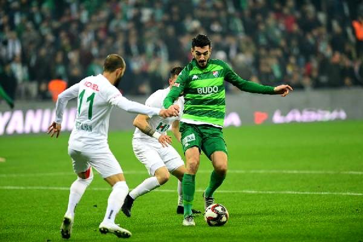 Bursaspor\'un ilk yarı hesapları sekteye uğradı
