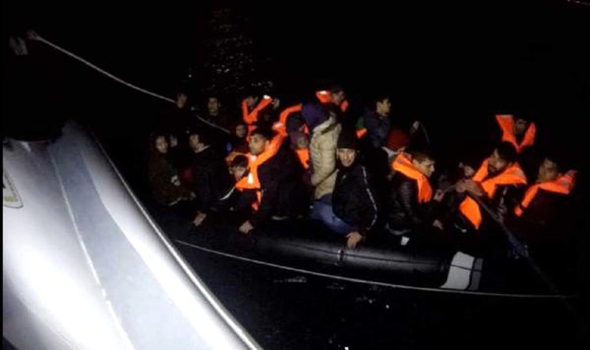 Çanakkale\'de 33 kaçak göçmen yakalandı