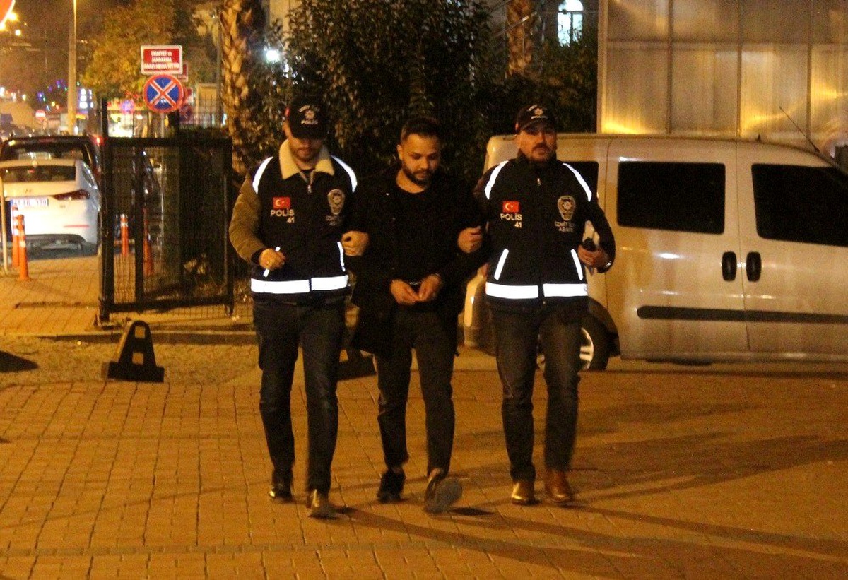 Cezaevinden firar ettikten sonra 13 suça daha karışan şahıs yakalandı