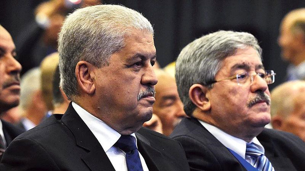 Cezayir\'de yolsuzlukla suçlanan üst düzey devlet yetkililerine 20 yıla varan hapis istemi