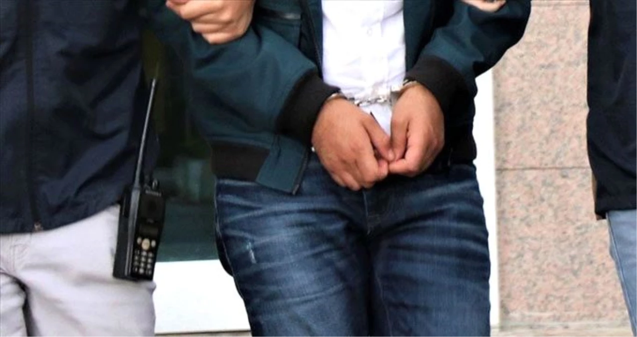 Görevden alınan HDP\'li belediye başkanları tutuklandı