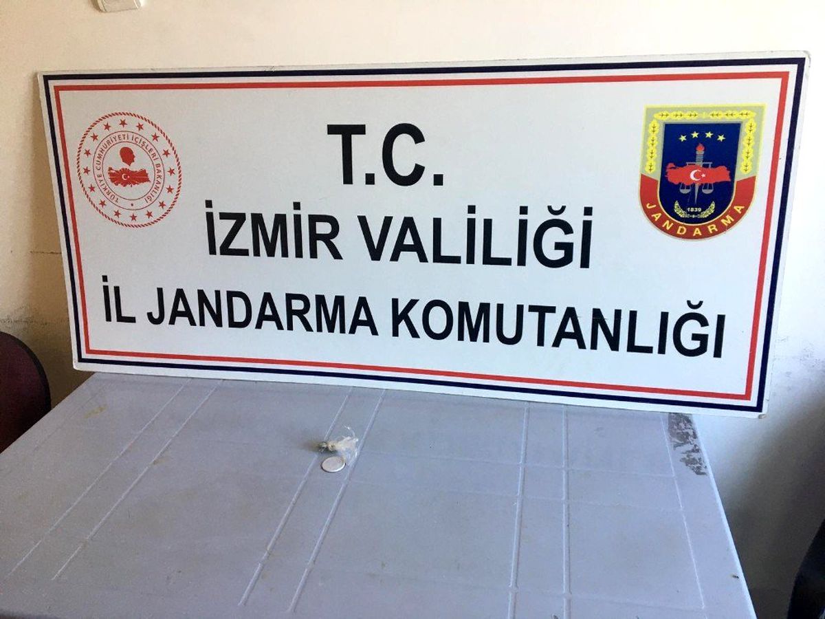 İzmir\'de 5 suçtan aranan şahıs yakalandı