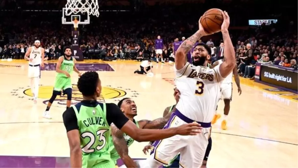 Lakers, Davis\'in 50 sayı attığı maçta Timberwolves\'u yendi