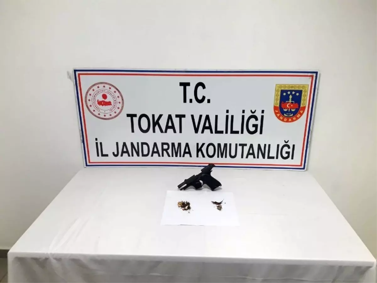 Tokat\'ta esrar operasyonu, 2 gözaltı