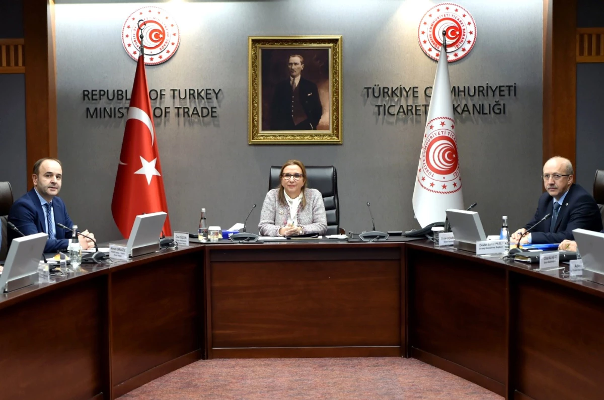 Türkiye Perakendeciler Federasyonu Ticaret Bakanı Ruhsar Pekcan\'ı ziyaret etti