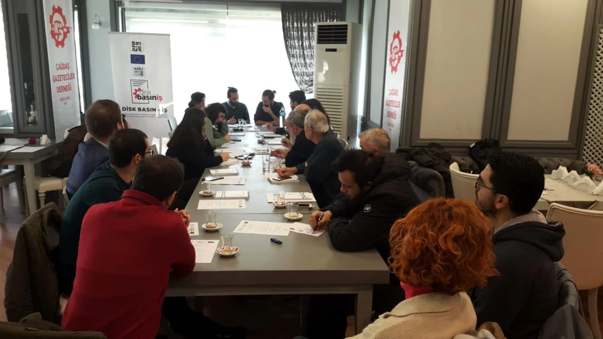 "Yeni Gazetecilik, Yeni Sendika" toplantısı ÇGD Bursa\'da gerçekleştirildi