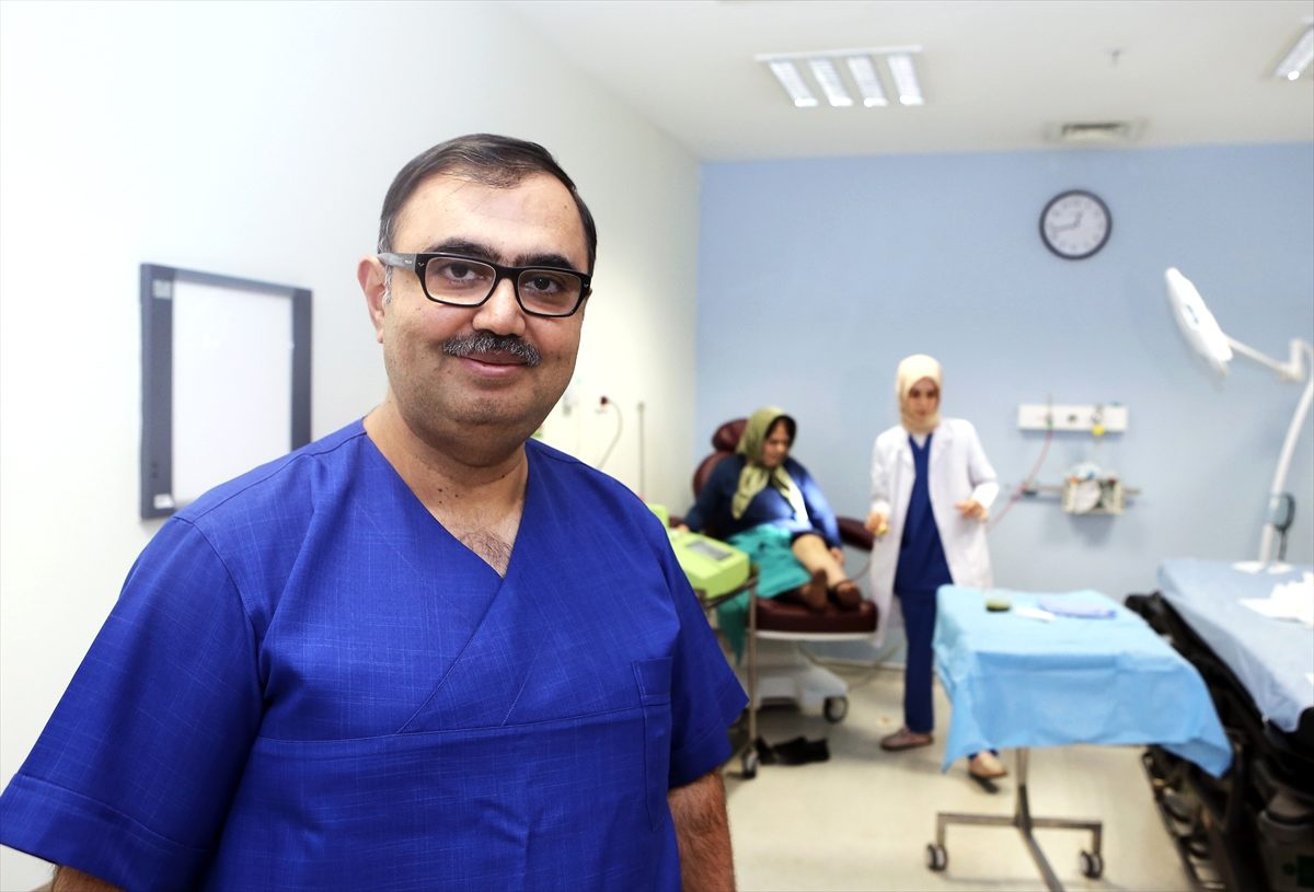 Yürüyemez hale getiren ve geçmeyen ağrılarından algoloji tedavisiyle kurtuldu