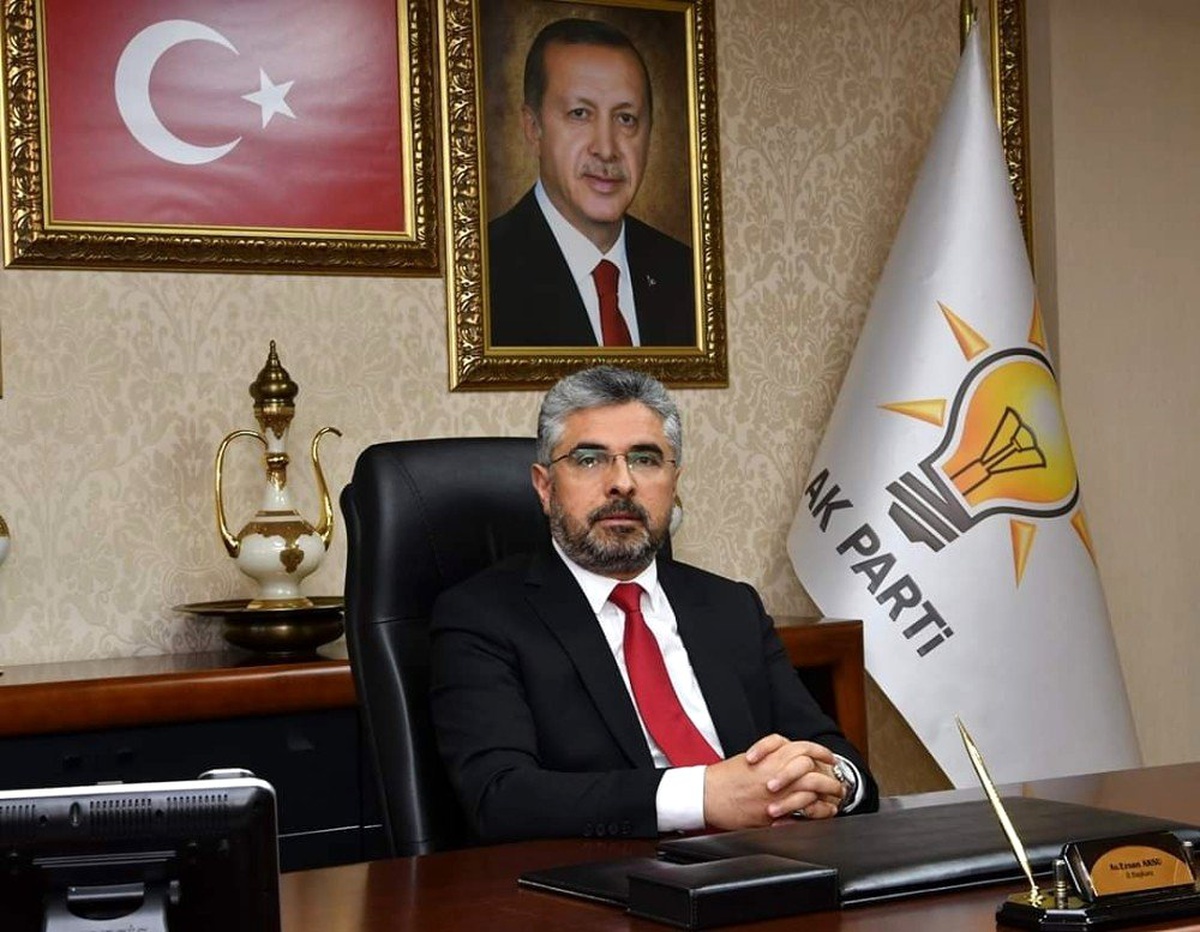 AK Parti\'den \'görev değişikliği\' açıklaması
